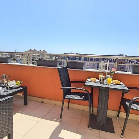 Penthouse Studio Cacao Beach Daire