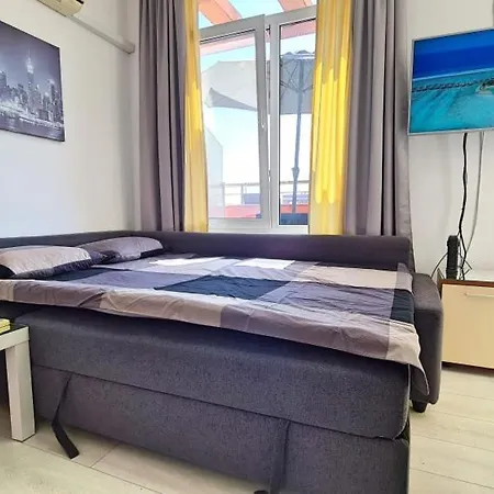 Penthouse Studio Cacao Beach Apartment
