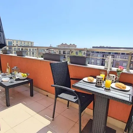 דירה Penthouse Studio Cacao Beach סאני ביץ'